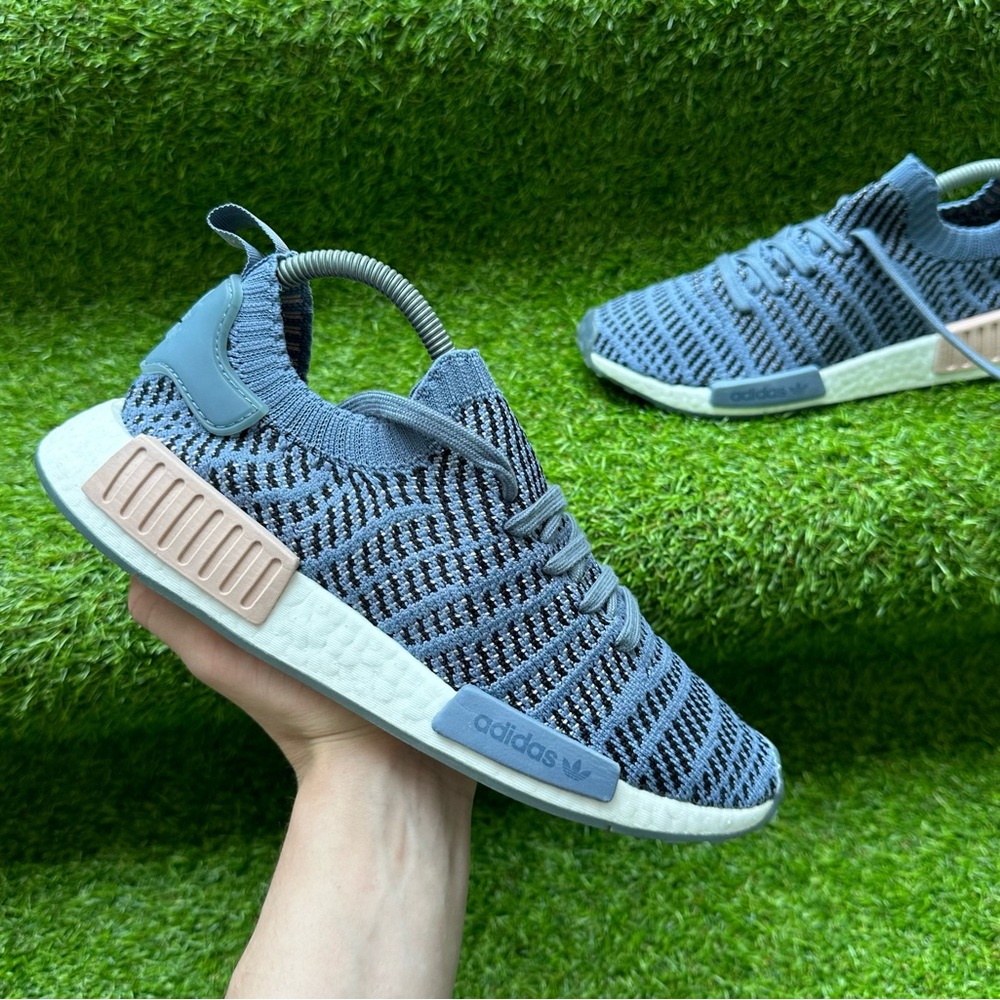 Women's running shoes Adidas NMD R1 STLT Raw Steel size 8.5 authentic sneakers